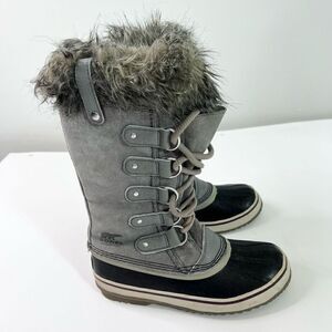 Sorel Boots Womens 7 Gray Black Joan of Arctic Winter Snow Fur Cuff Waterproof